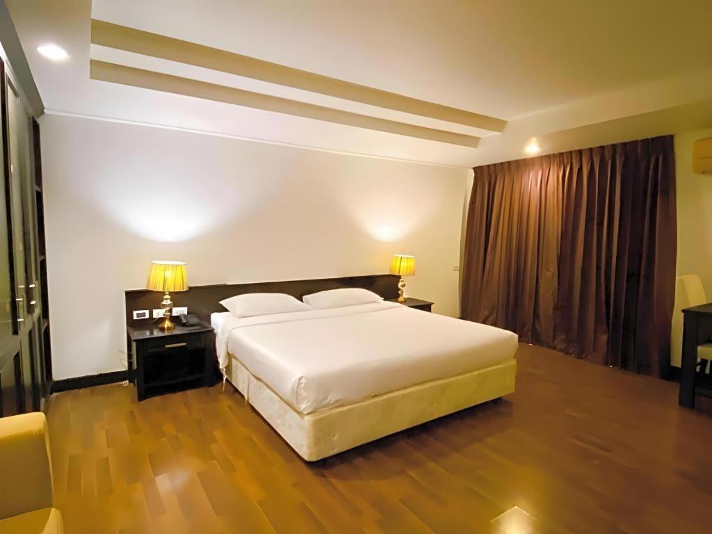 בנגקוק The Heritage Sathorn Suite Hotel מראה חיצוני תמונה