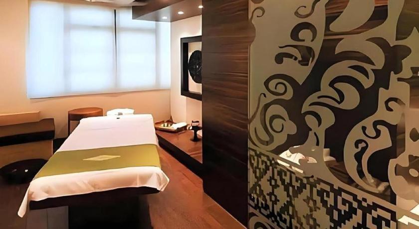 בנגקוק The Heritage Sathorn Suite Hotel מראה חיצוני תמונה