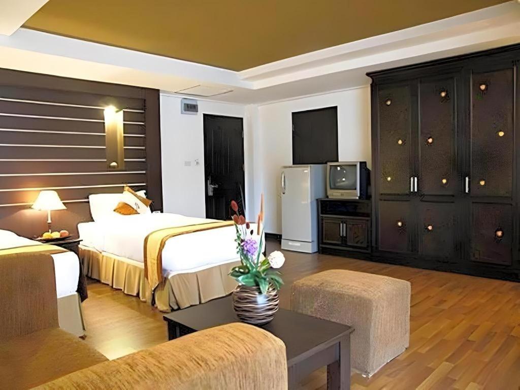 בנגקוק The Heritage Sathorn Suite Hotel מראה חיצוני תמונה